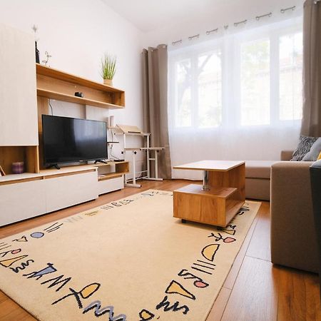 Apartment In The City Center Plovdiv Esterno foto